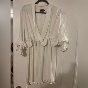 Pretty Little Thing White Dress